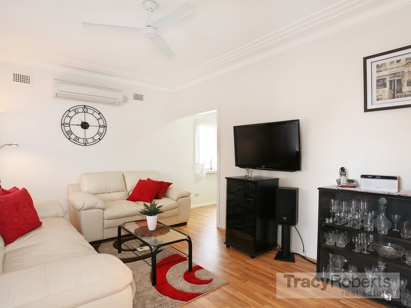 2 Gregory Street, Greystanes NSW 2145