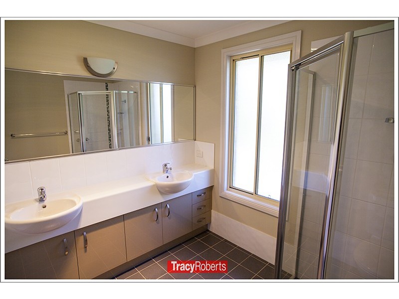 19 May Street, Constitution Hill NSW 2145