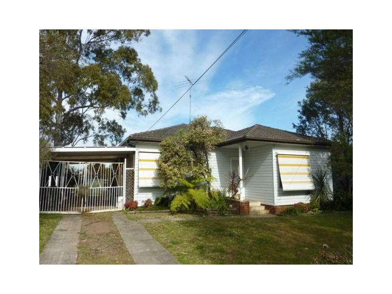 9 Pambula Crescent, Woodpark NSW 2164