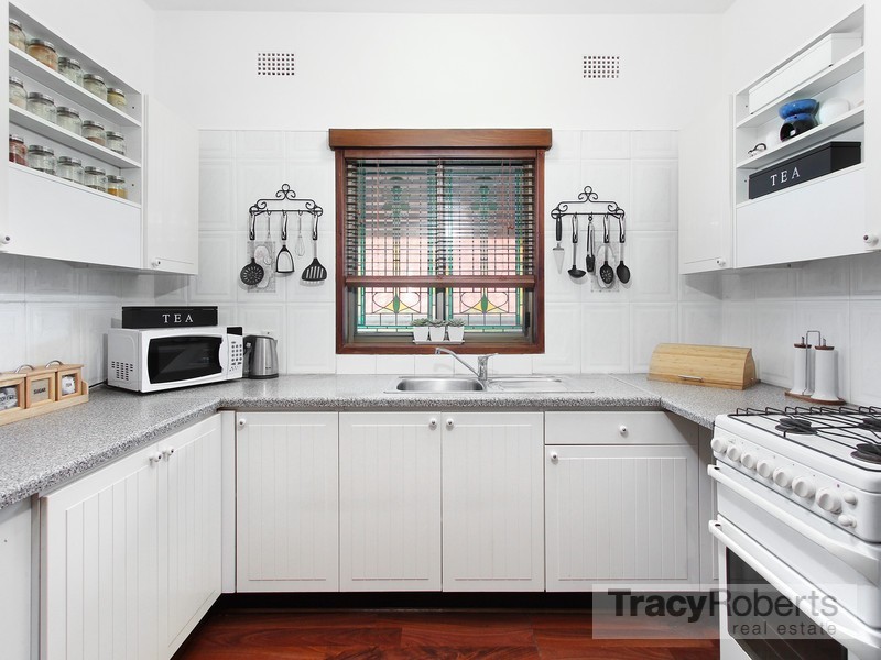 98 Jersey Road, South Wentworthville NSW 2145