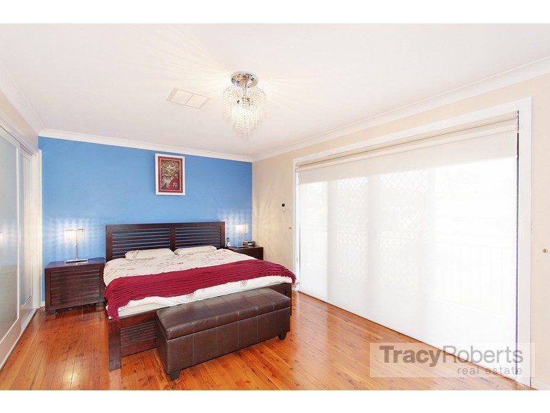 18 Hewitt St, Greystanes NSW 2145