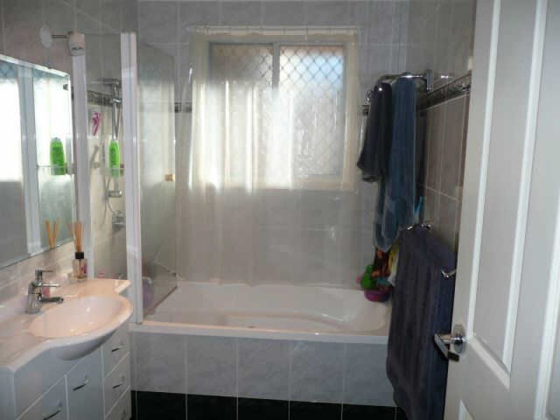 14 Lloyd Street, Greystanes NSW 2145