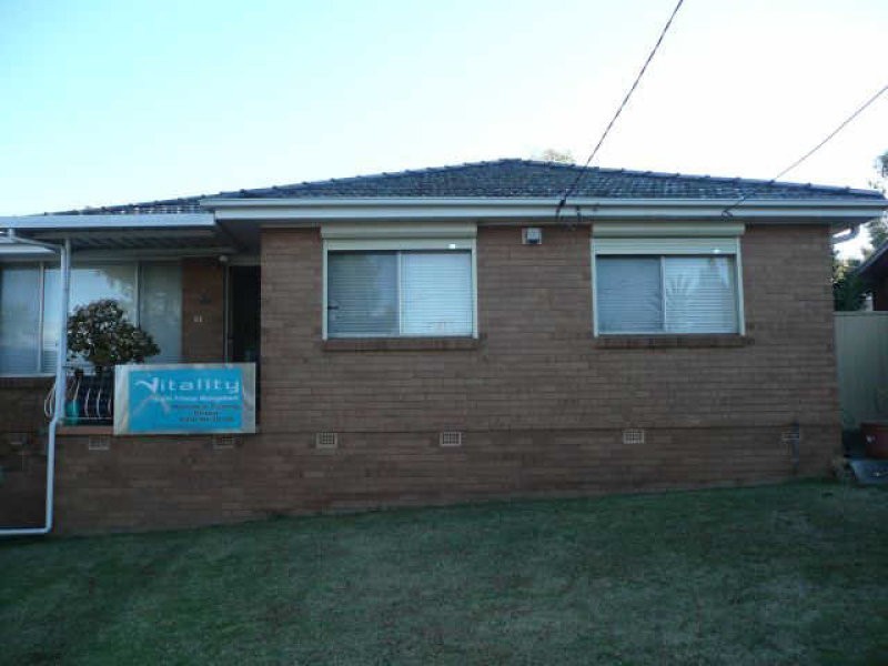 14 Lloyd Street, Greystanes NSW 2145