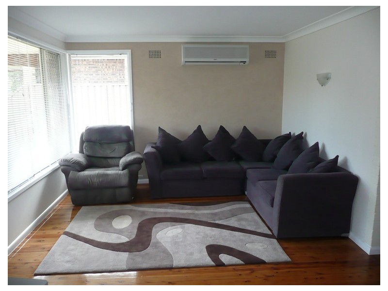 19 Karani Avenue, Guildford West NSW 2161