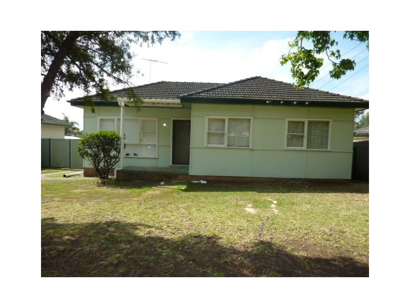 3 Winston Avenue, Guildford West NSW 2161