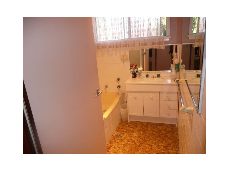 24 Azalea Street, Greystanes NSW 2145