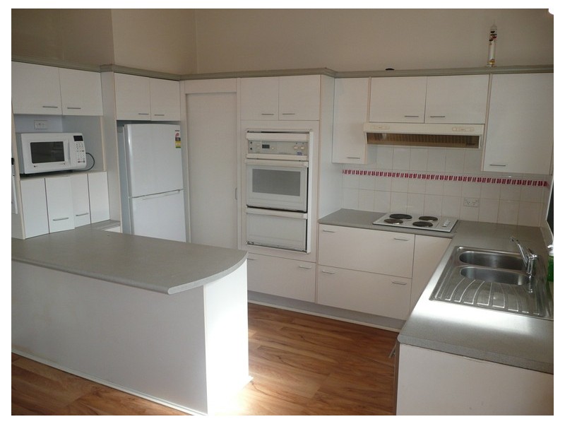 38 Bowral Street, Greystanes NSW 2145