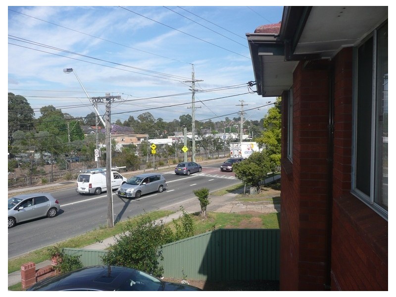 209 Wentworth Avenue, Pendle Hill NSW 2145