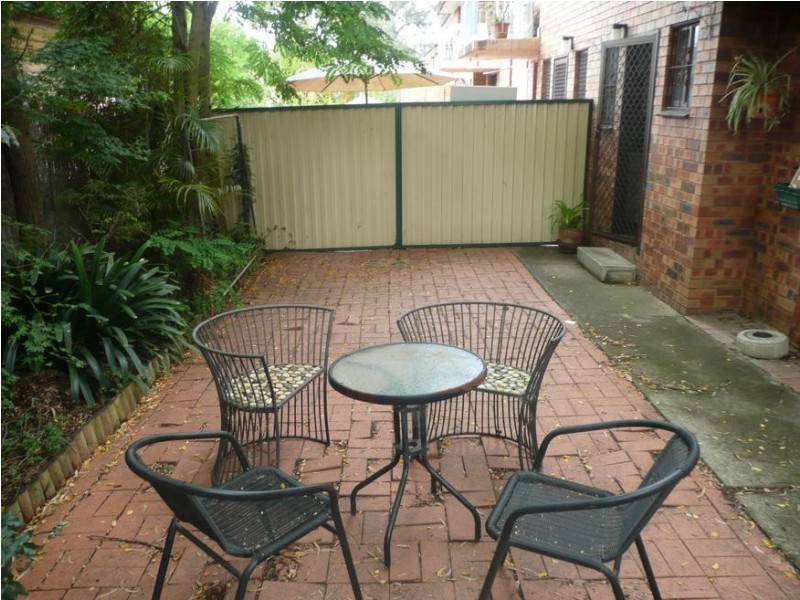 1/20 Todd Street, Merrylands NSW 2160