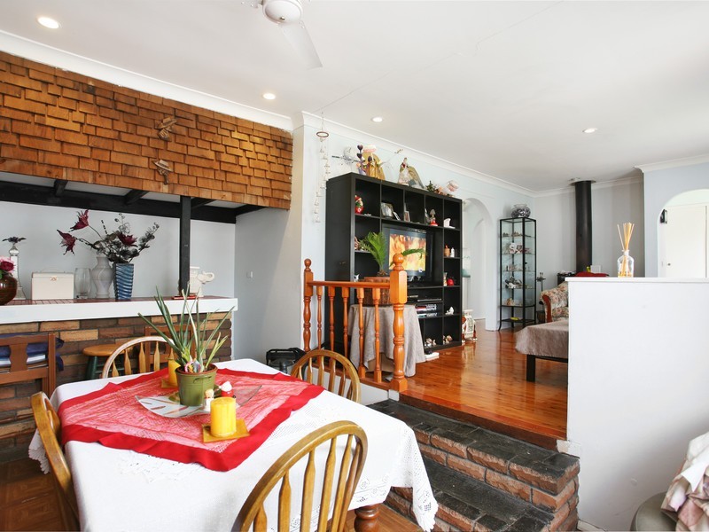 11 Hibiscus Street, Greystanes NSW 2145