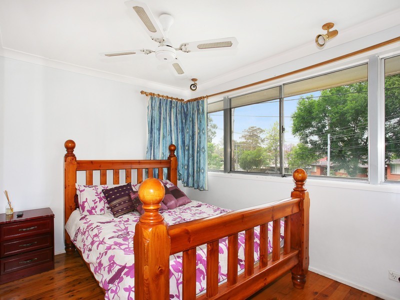 11 Hibiscus Street, Greystanes NSW 2145