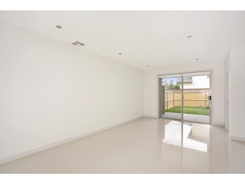 194 Driftway Drive, Pemulwuy NSW 2145