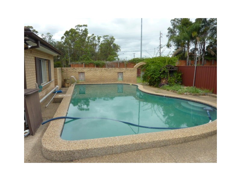 21 Betts Road, Greystanes NSW 2145