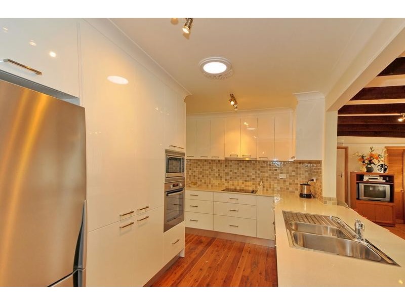 12 Oak Street, Greystanes NSW 2145