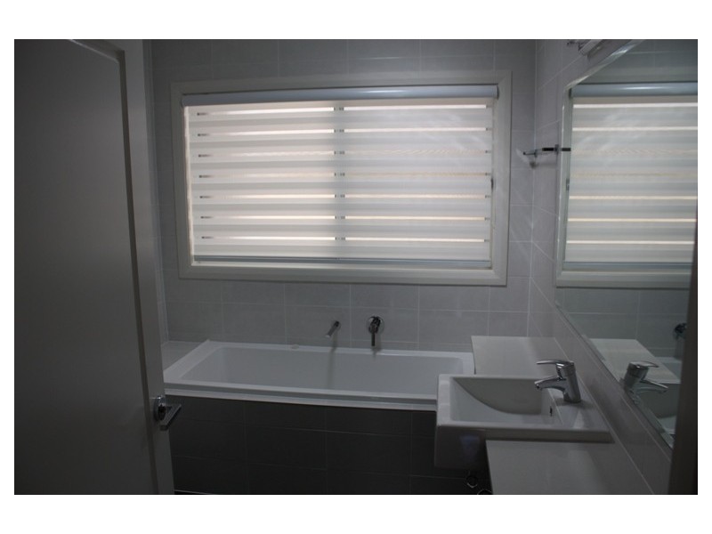 9 Warin Avenue, Pemulwuy NSW 2145