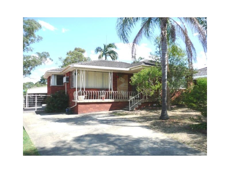 10 Grevillea Crescent, Greystanes NSW 2145