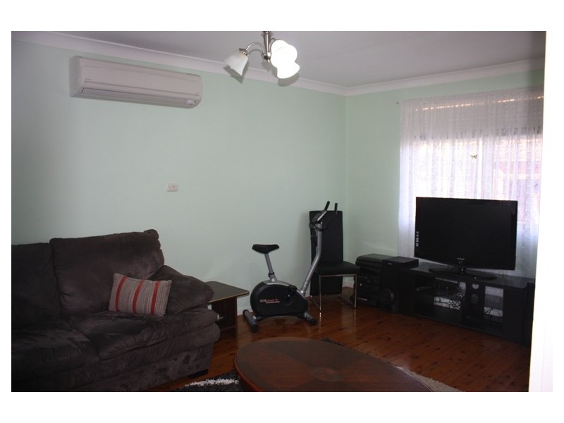 24 Gwydir Street, Greystanes NSW 2145