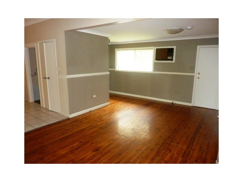 11 Dan Street, Merrylands NSW 2160