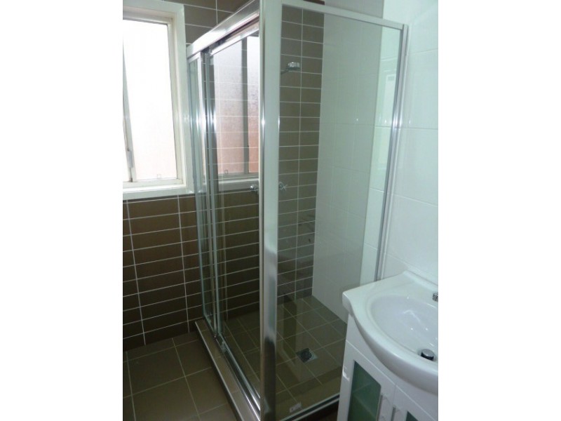 11 Dan Street, Merrylands NSW 2160