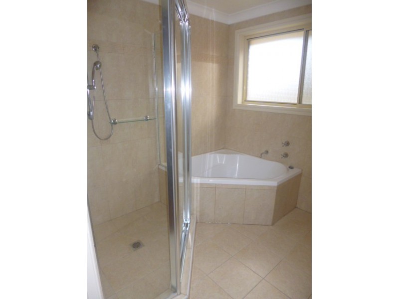 5 Hyacinth Street, Greystanes NSW 2145