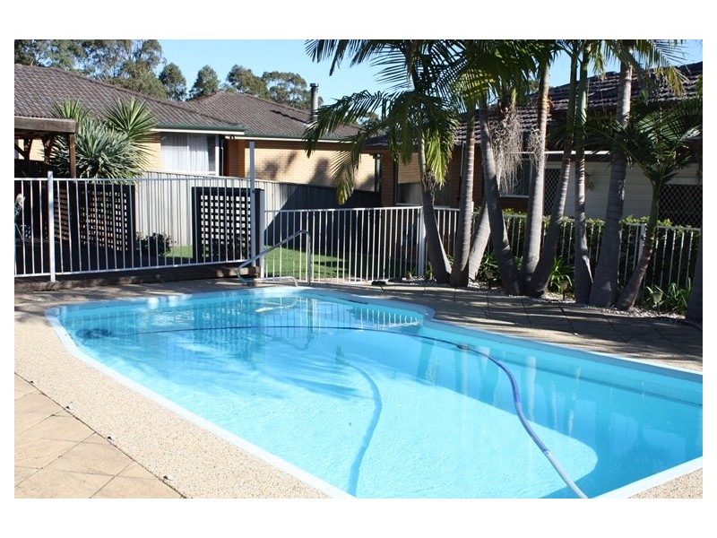 14 Bolaro Avenue, Greystanes NSW 2145