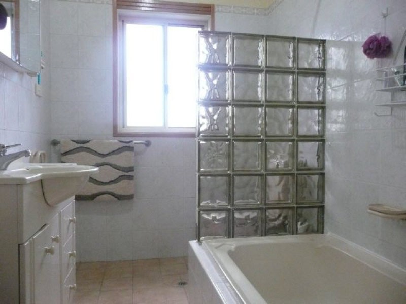 70 Hanbury Street, Greystanes NSW 2145