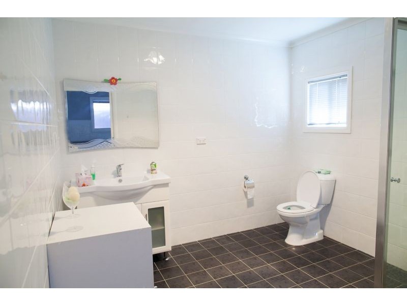 71a Musgrave Crescent, Fairfield West NSW 2165