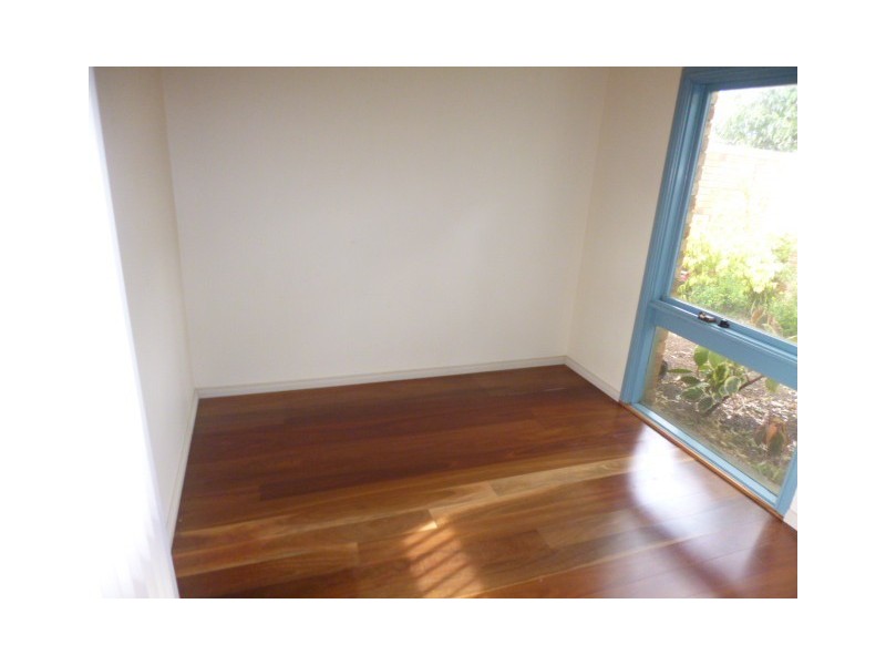 25 Chapman Avenue, Castle Hill NSW 2154