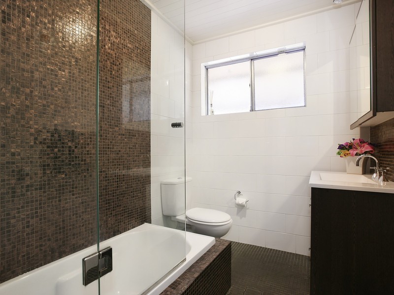 9 Hilton Street, Greystanes NSW 2145