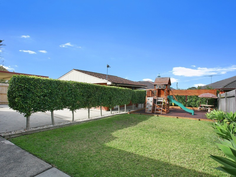 9 Hilton Street, Greystanes NSW 2145