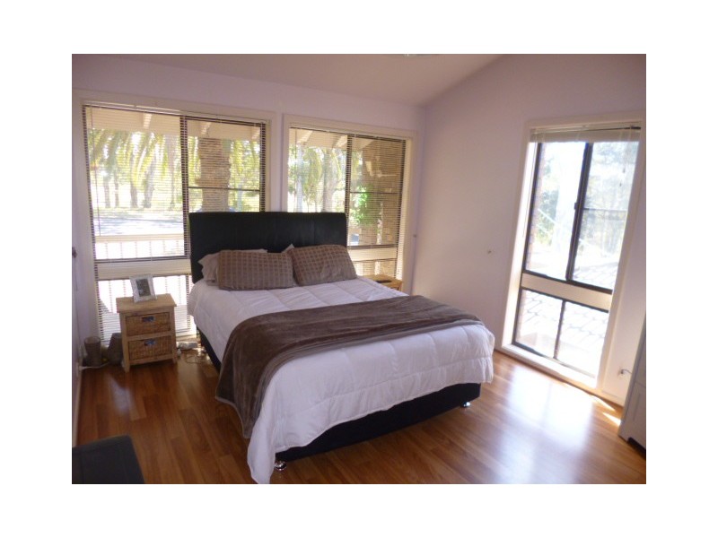 156 Macquarie Road, Greystanes NSW 2145