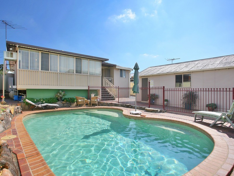 99 Kootingal St, Greystanes NSW 2145