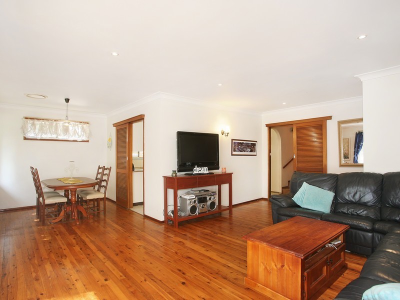 78 Macquarie Rd, Greystanes NSW 2145