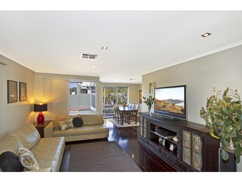 19 Greystanes Road, Greystanes NSW 2145