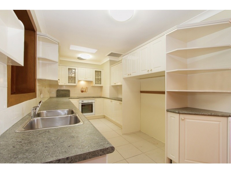 7 Mackenzie Boulevard, Seven Hills NSW 2147