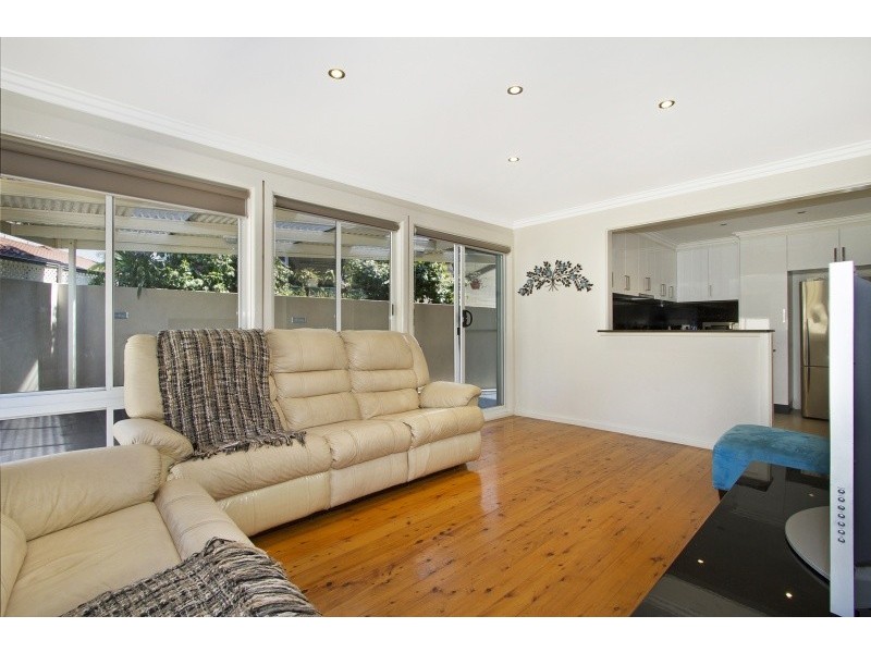 676 Merrylands Road, Greystanes NSW 2145