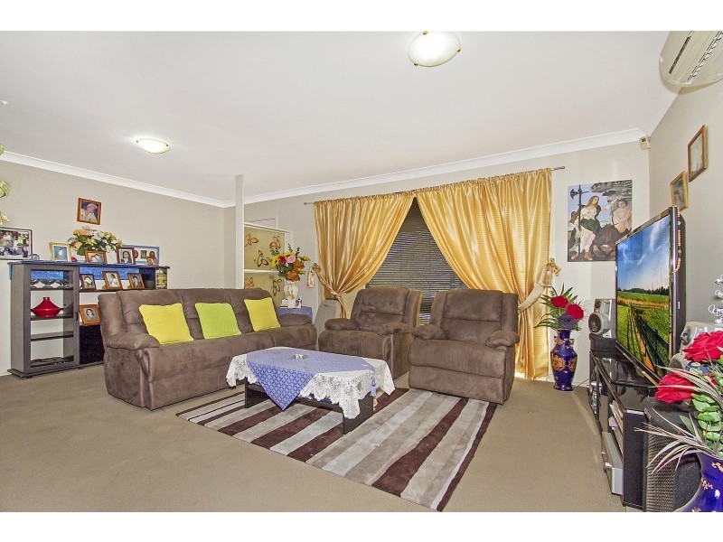 1 Poppy Place, Greystanes NSW 2145