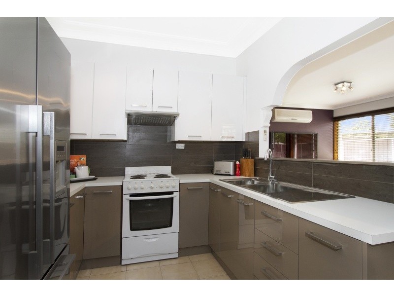 7 Barwon Street, Greystanes NSW 2145