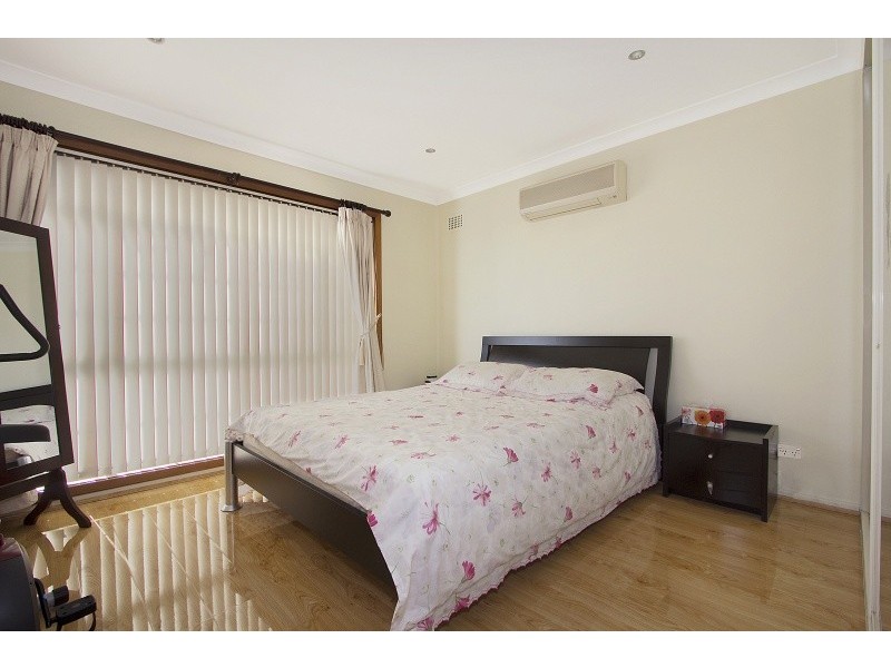 22 Daffodil Street, Greystanes NSW 2145