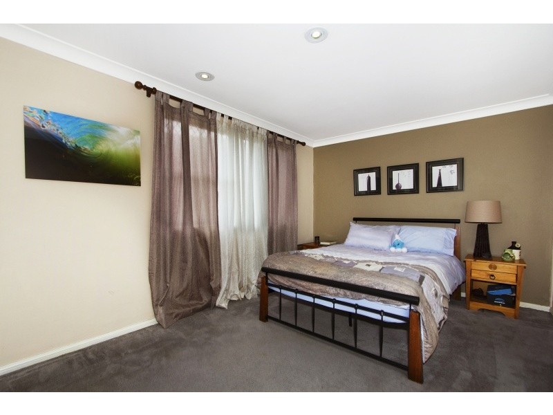 35 Rosewood Drive, Greystanes NSW 2145