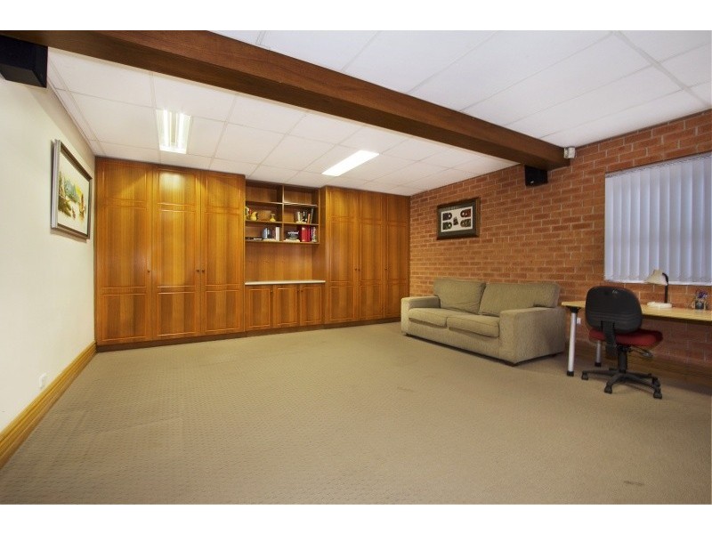 35 Rosewood Drive, Greystanes NSW 2145