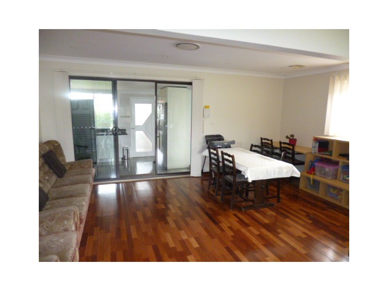 9 Kalang Road, Greystanes NSW 2145