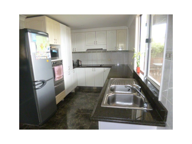 9 Kalang Road, Greystanes NSW 2145