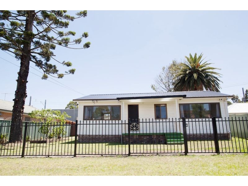 49 Wattle Avenue, Carramar NSW 2163