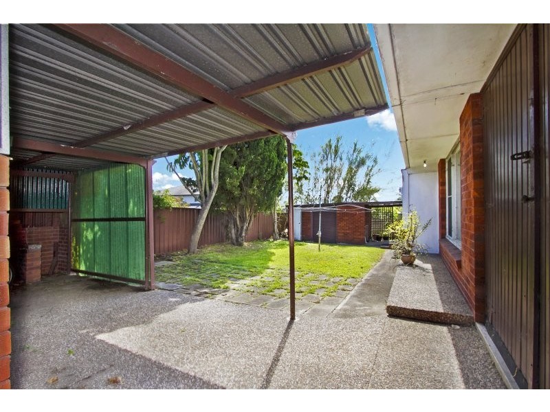32 Yoogali Street, Merrylands NSW 2160