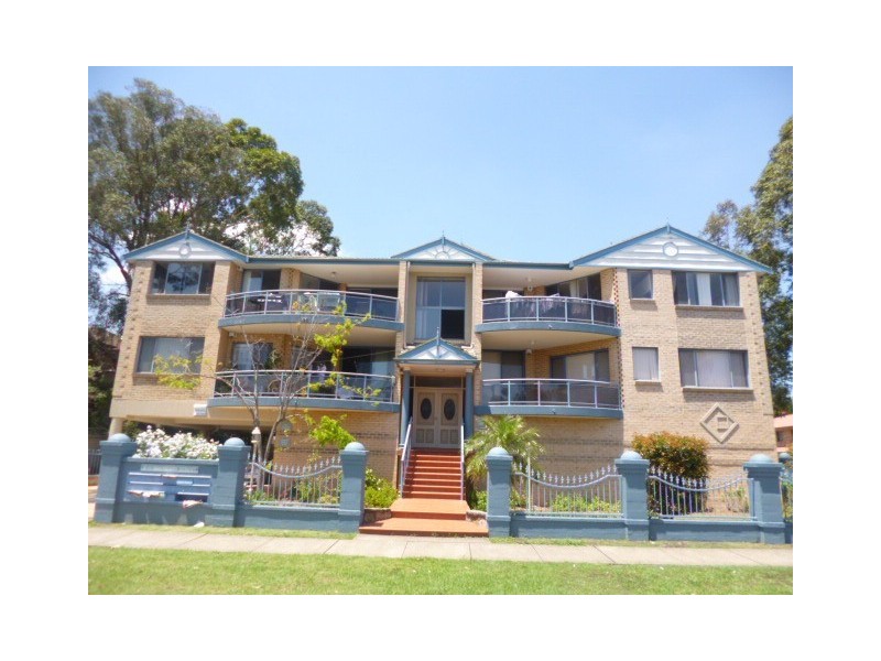 12/9-11 Boundary Street, Parramatta NSW 2150