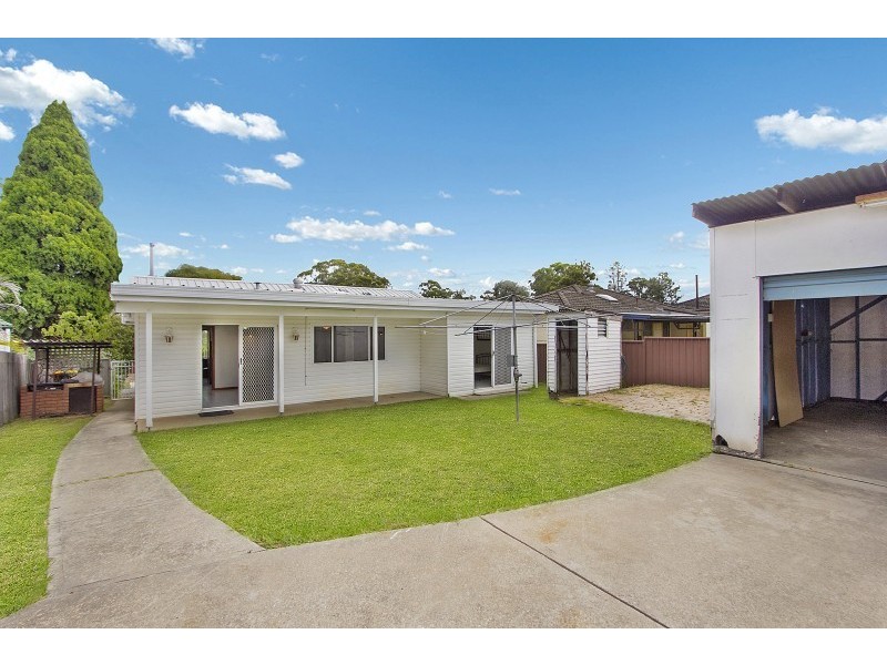 3 Wesley Place, Greystanes NSW 2145