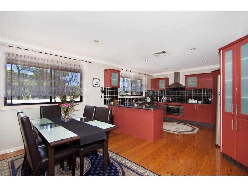 33 Canal Road, Greystanes NSW 2145