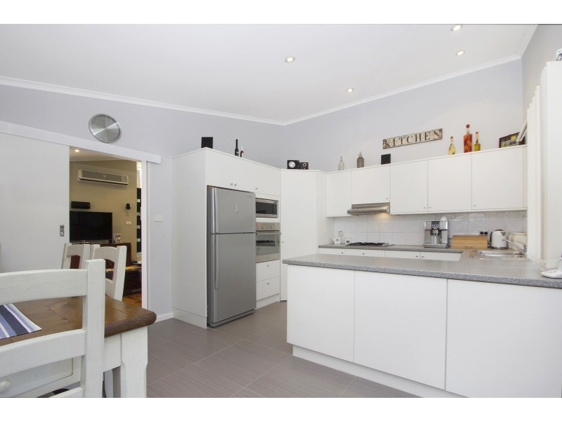 8 Elvina Street, Greystanes NSW 2145