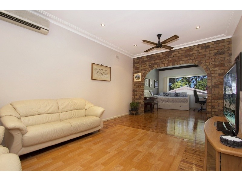 96 Braeside Road, Greystanes NSW 2145